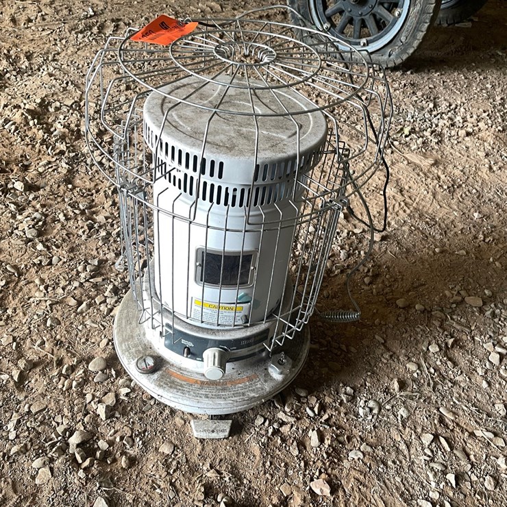 #1250 • Heatmate HMHC-2230 Kerosene Radiant Heater