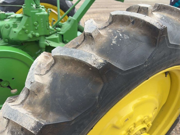 john-deere-h-image-37