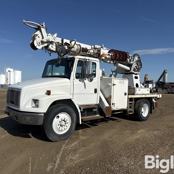 2003 FREIGHTLINER FL70