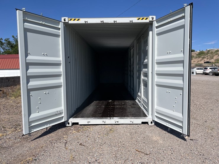 #2351-•-40'-high-shipping-container-image-14