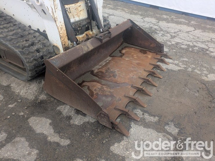 2019-bobcat-t770-image-23