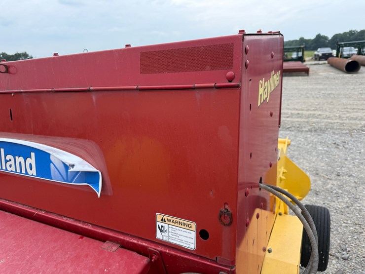 2017-new-holland-bc5070-image-8