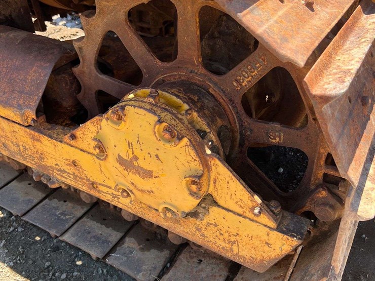 caterpillar-d4-image-20