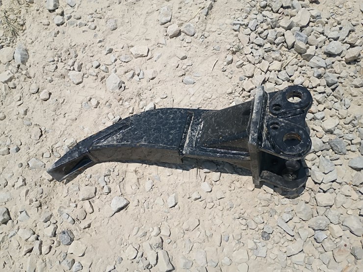 #l63-032-•-ripper-mini-excavator-attachment-image-5