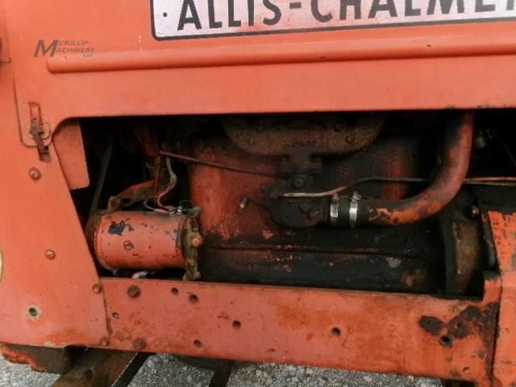 1959-allis-chalmers-d17-image-11