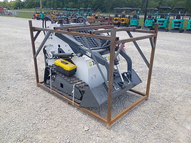 #l63-014-•-2026-zjg-380-mini-skid-steer-image-6