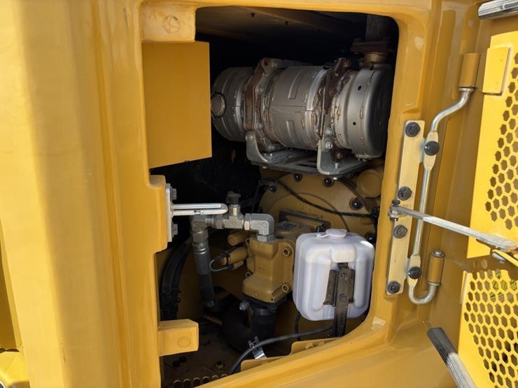 2021-caterpillar-308cr-image-45