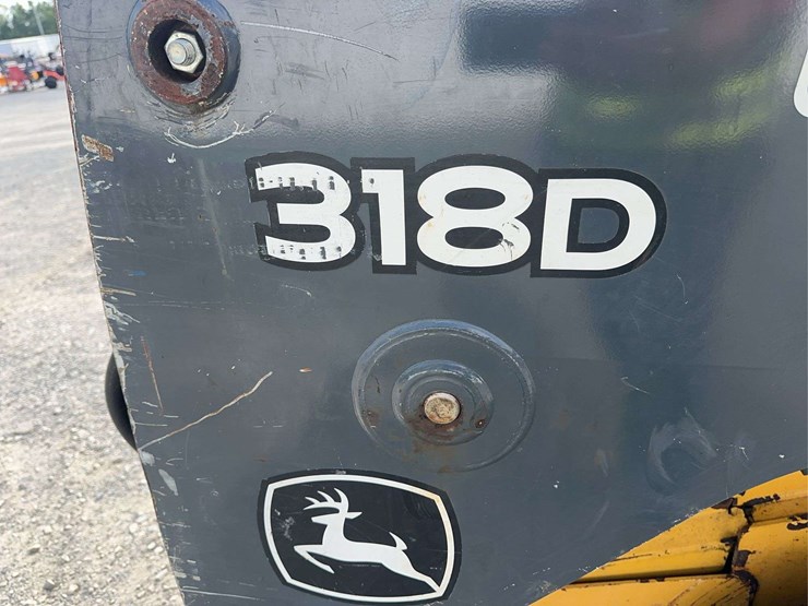 deere-318d-image-17
