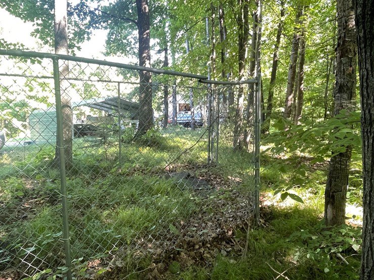 #6181-•-dog-kennel-image-5
