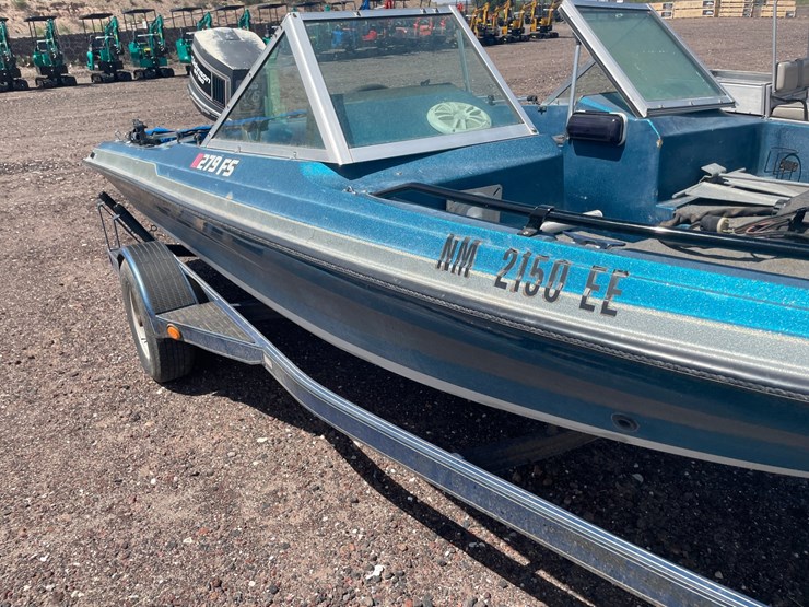 #2151-•-1989-stratos-bass-boat-and-stratos-trailer-image-19