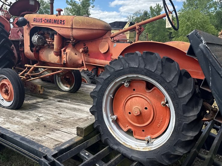 #30-•-allis-chalmers-model-b-image-6