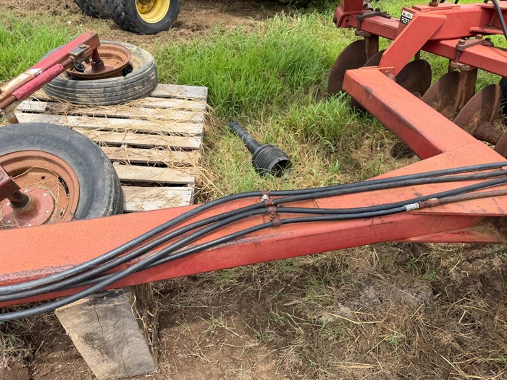 case-ih-3950-image-48
