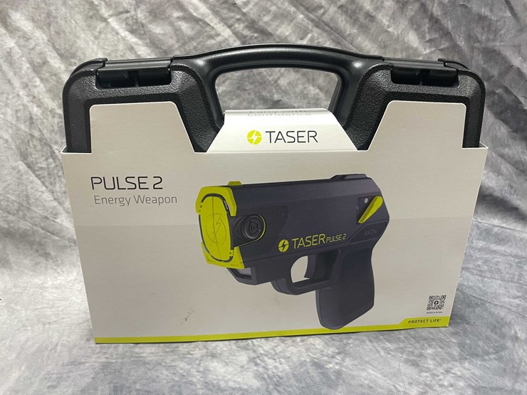 #10839-•-taser-brand-law-enforcement-model-image-1