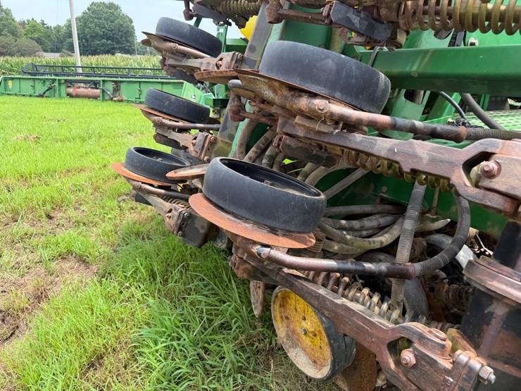 john-deere-40-image-44