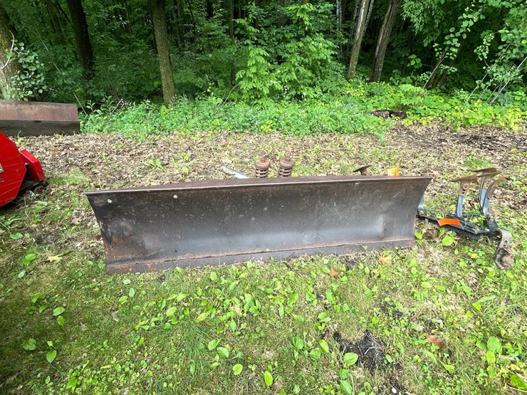 #6113-•-plow-attachment-image-2