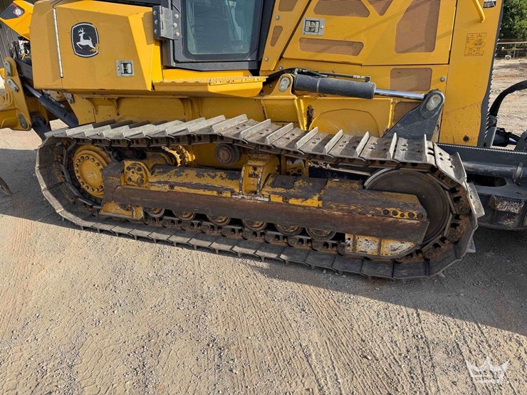 2020-deere-700k-xlt-image-51