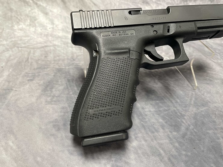 #10861-•-glock-21-gen-4,-45-acp-semi-auto-pistol,-sn:-agcz459-image-5