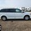 2016-chrysler-town-&-country-image-7