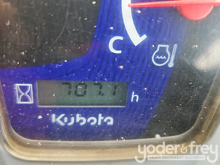 2024-kubota-svl65-2-image-35
