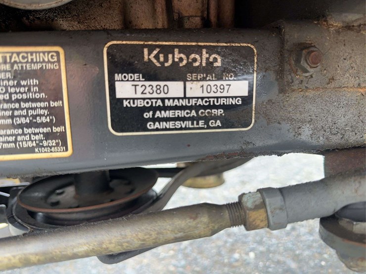 kubota-t2380-image-18