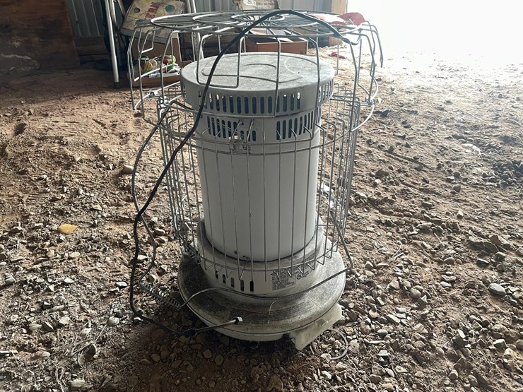 #1250-•-heatmate-hmhc-2230-kerosene-radiant-heater-image-3