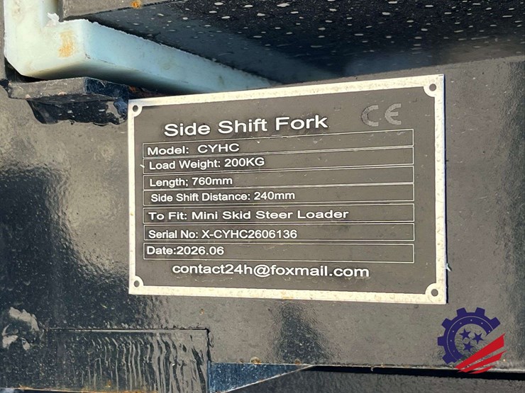 unused-2026-future-ft-cyhc-mini-skid-steer-side-shift-fork-attachment-image-8