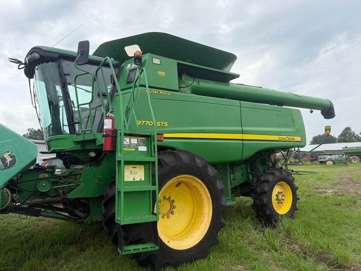 2011-john-deere-9770-sts-image-1