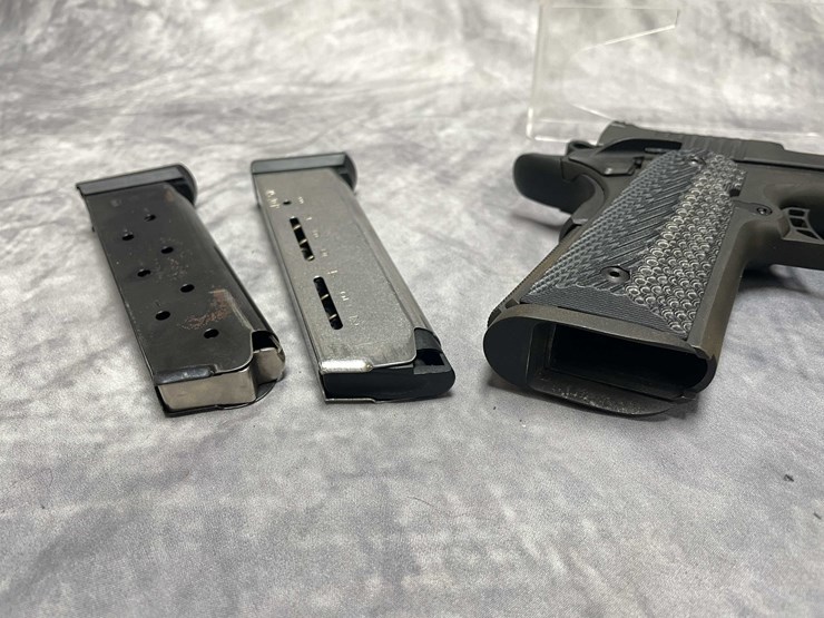 #10835-•-rock-island-1911-tac-ultra-,-45-auto-semi-auto-pistol,-sn:-ria2534772-image-15