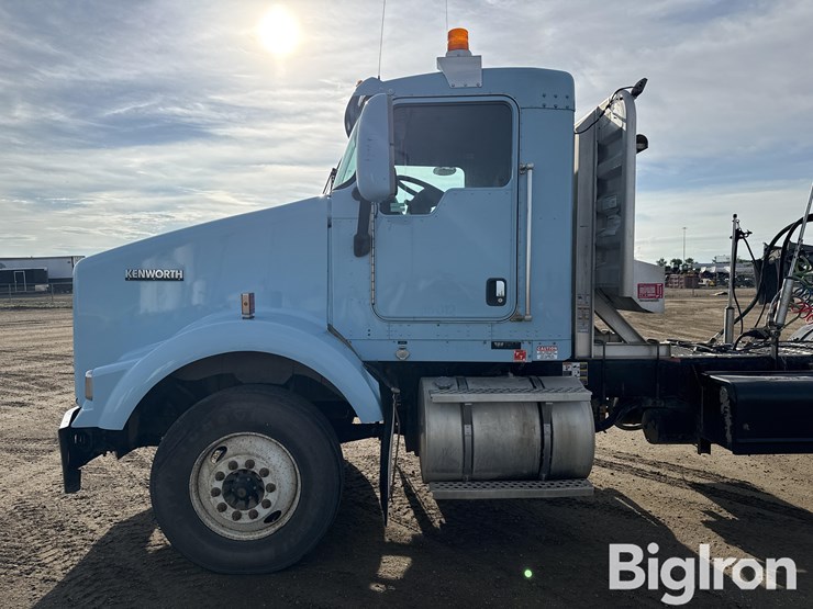 2007-kenworth-t800-image-14
