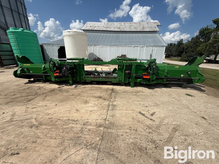 2022-john-deere-c12f-image-6