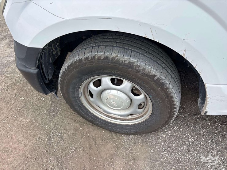 2017-ford-f150-image-25