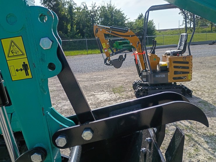 #l62-009-•-2026-cfg-kt13r-mini-excavator-image-20