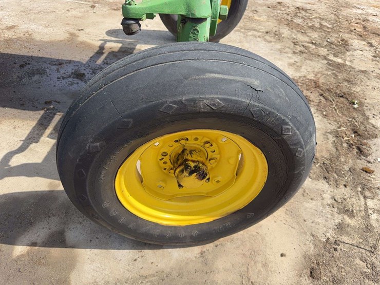 john-deere-730-image-19