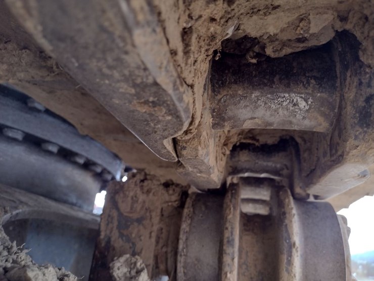 05-volvo-160b-lc-excavator-(qea-4903)-image-33