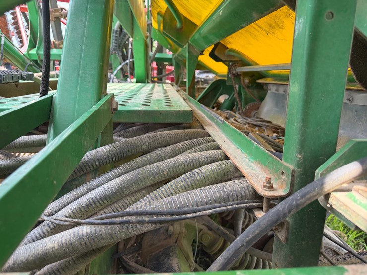 john-deere-40-image-80