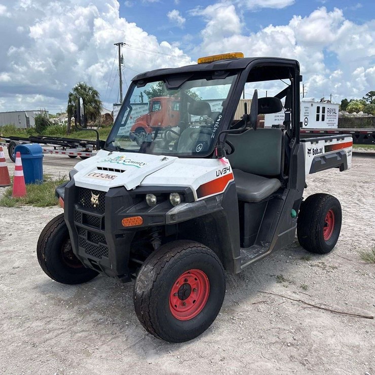 2021 BOBCAT UV34