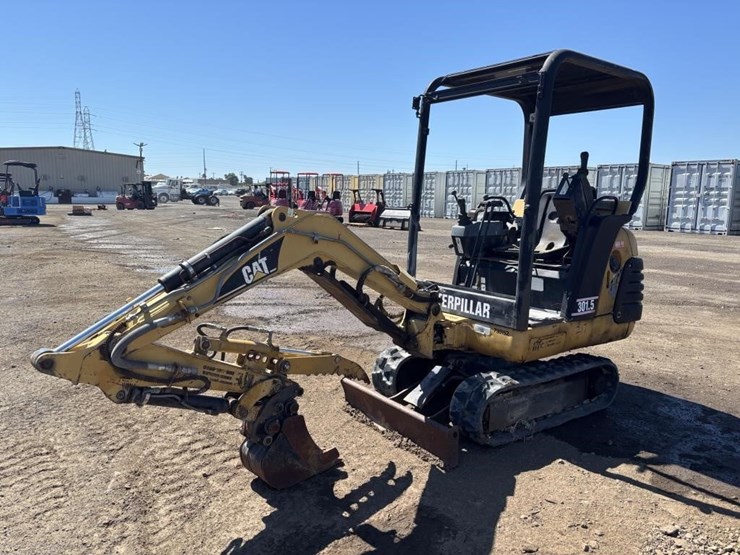 1999-caterpillar-301.5-image-1