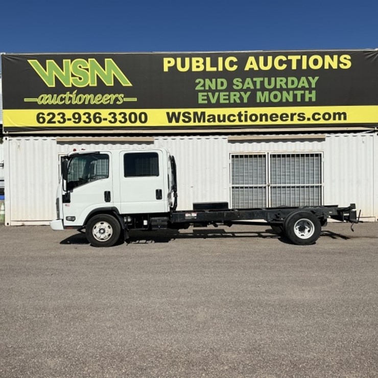 2010 ISUZU NPR