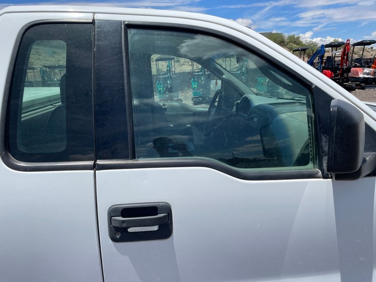 2004-ford-f150-image-17