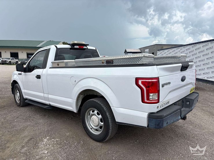 2017-ford-f150-image-4