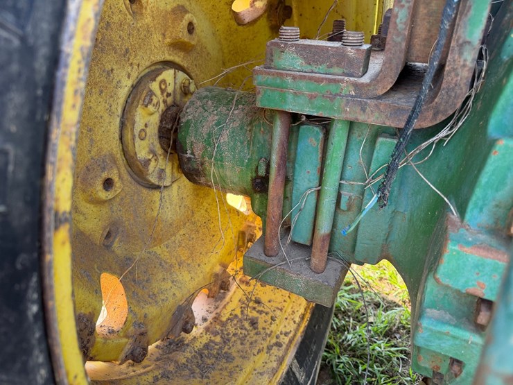 john-deere-6-image-12