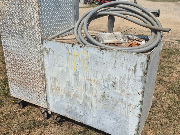 #118-•-metal-storage-shelfing-container-image-4