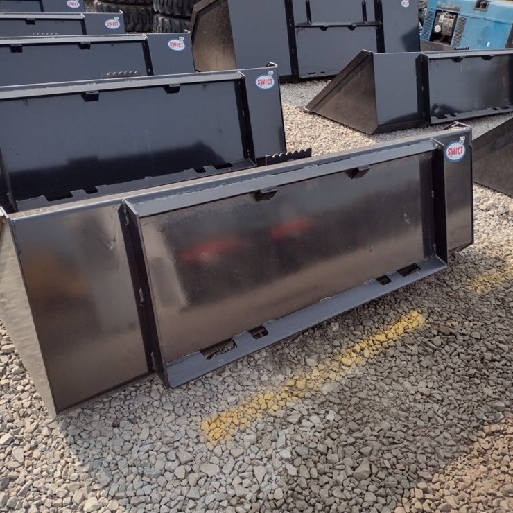 66 in Skid Loader Bucket (QEA 2310)
