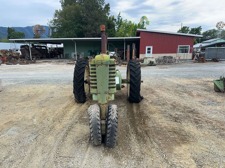 john-deere-model-b-image-8