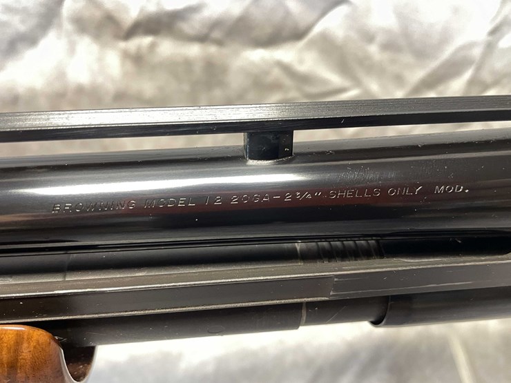 #10649-•-browning-m-12-grade-5-,-20-ga.-pump-action-shotgun,-sn:-03437pn932-image-11