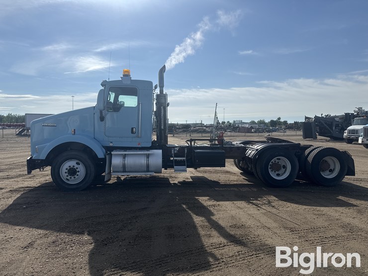 2008-kenworth-t800-image-8