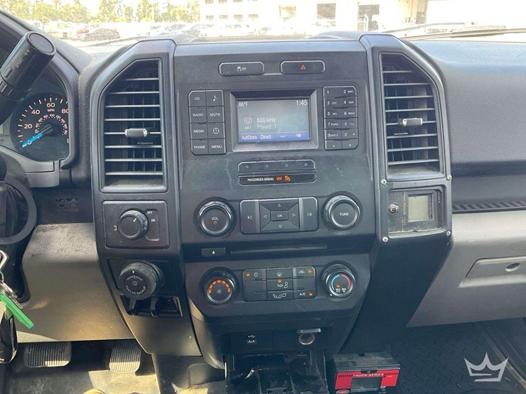 2017-ford-f150-image-15