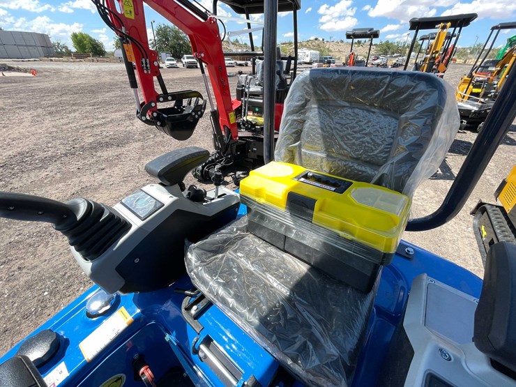 #2450-•-2026-cfg-dm20ym-mini-excavator-image-31