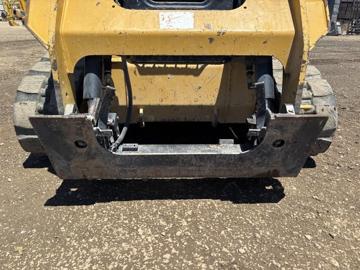 2018-caterpillar-259d-image-10