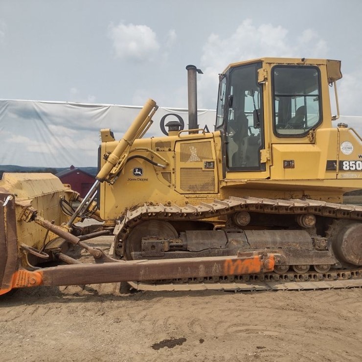 John Deere 850CX Dozer (QEA 4823)